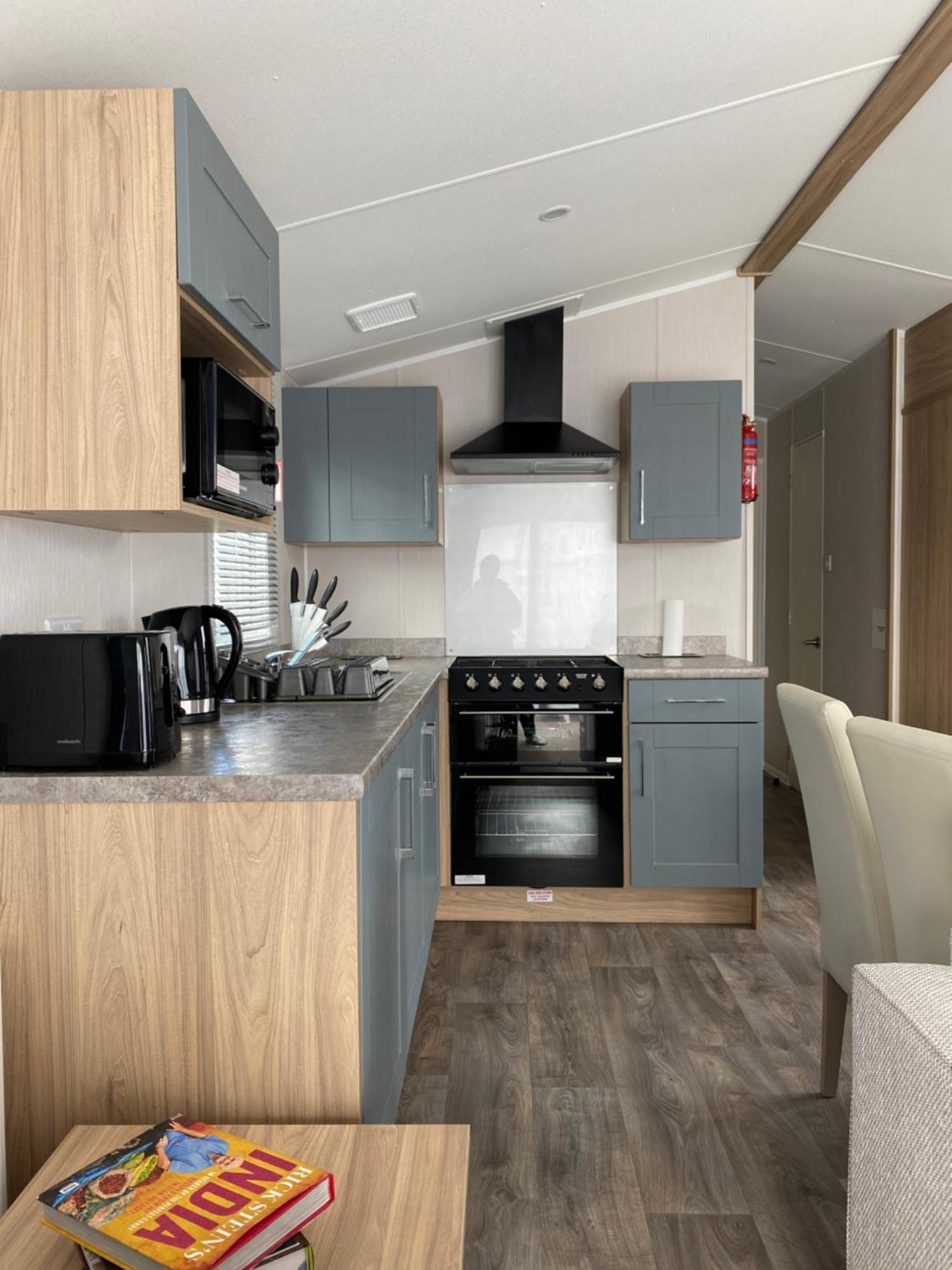 Verbzen Holiday Caravan At St Osyth Beach, Clacton-On-Sea By Verb Holidays Saint Osyth Exteriér fotografie